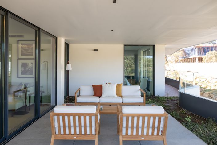 Image No.20-3 Bed Apartment for sale