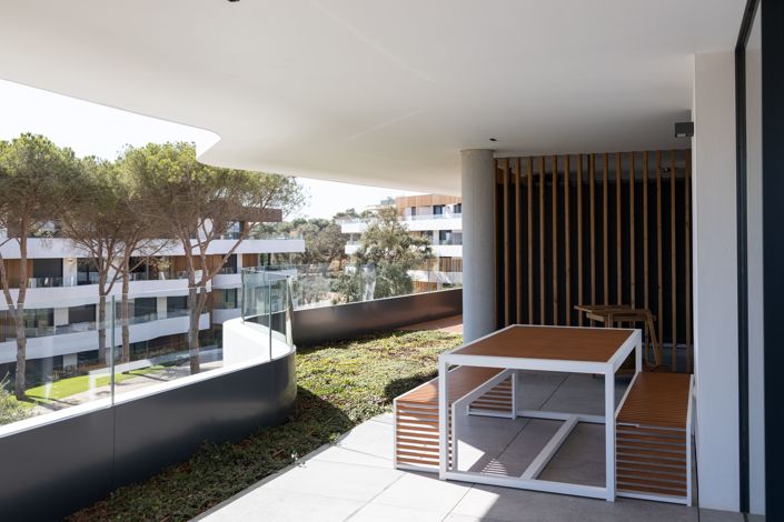 Image No.25-3 Bed Apartment for sale