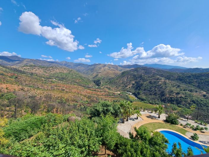 Image No.13-6 Bed Villa for sale