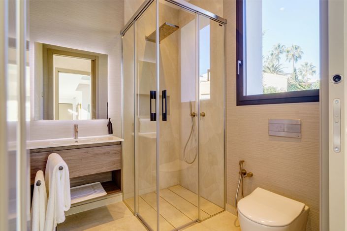 Image No.13-5 Bed Villa for sale