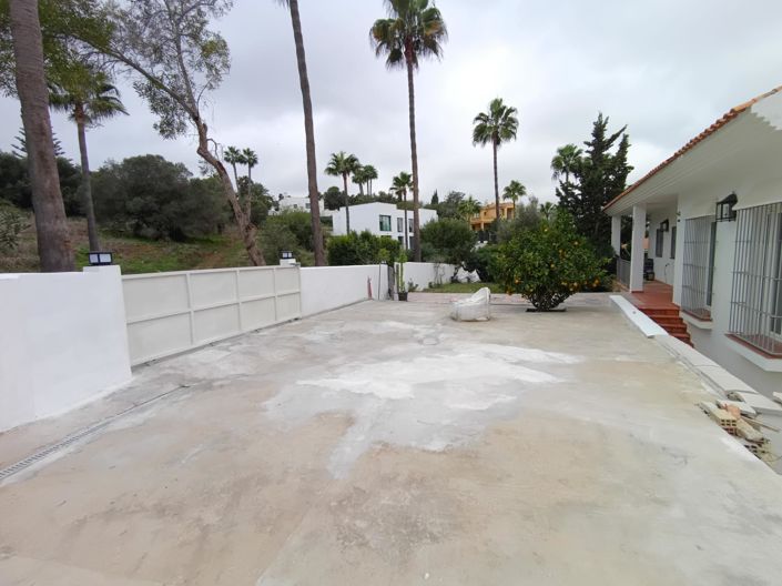 Image No.6-5 Bed Villa for sale