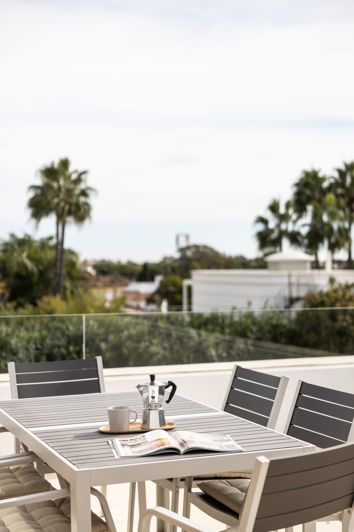 Image No.20-6 Bed Villa for sale