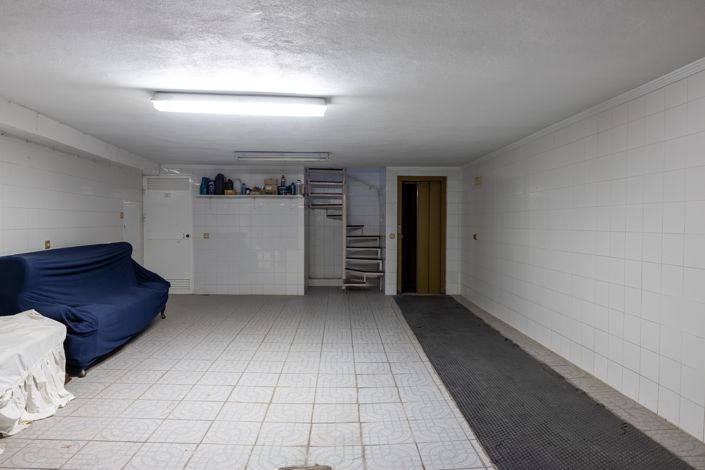 Image No.30-5 Bed Villa for sale