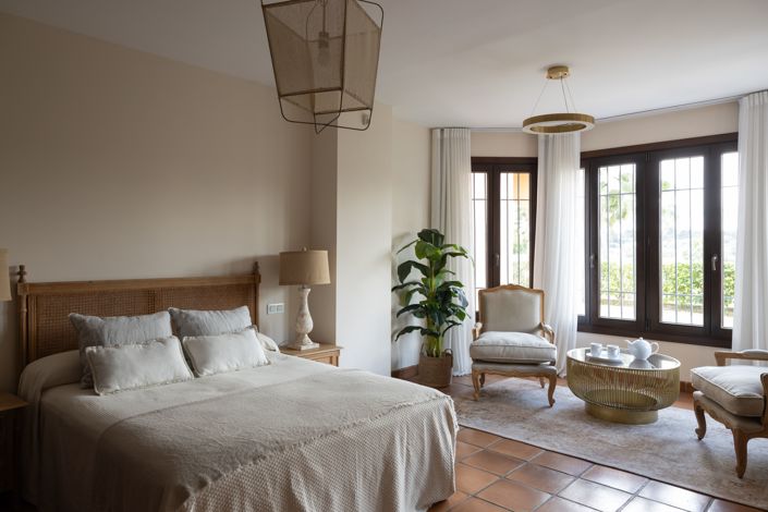 Image No.18-4 Bed Villa for sale