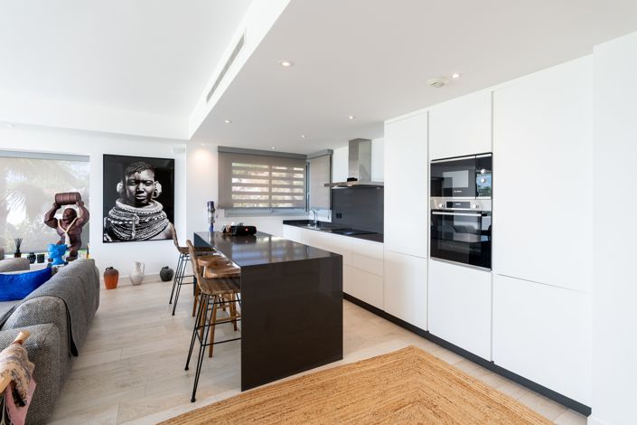 Image No.8-3 Bed Apartment for sale