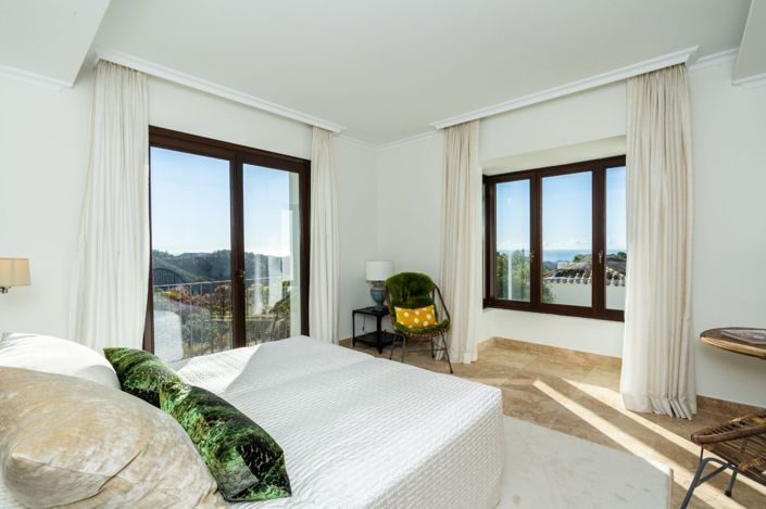 Image No.21-4 Bed Villa for sale