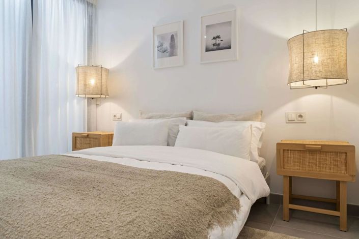 Image No.15-6 Bed Villa for sale