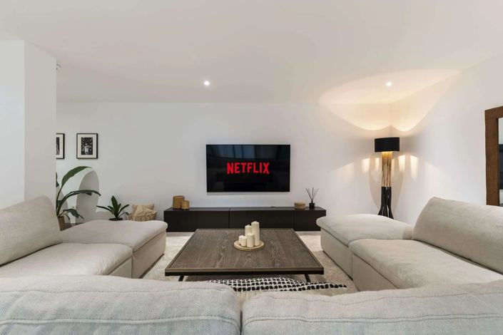 Image No.20-6 Bed Villa for sale