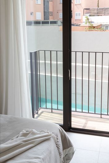 Image No.24-1 Bed Apartment for sale