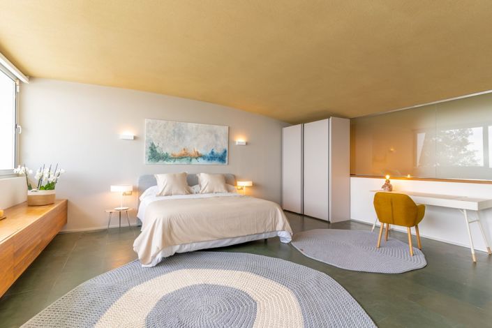 Image No.14-5 Bed Villa for sale