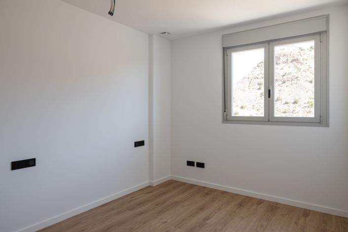 Image No.5-3 Bed Penthouse for sale