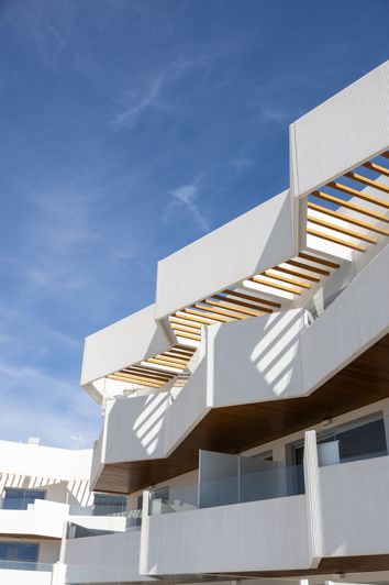 Image No.19-3 Bed Apartment for sale