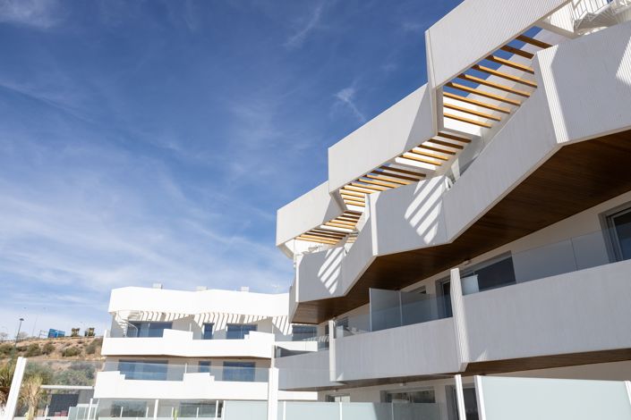 Image No.20-3 Bed Apartment for sale