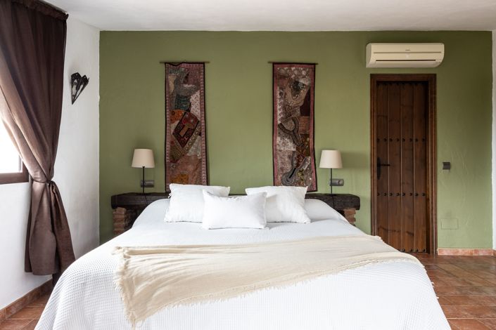 Image No.29-4 Bed Villa for sale