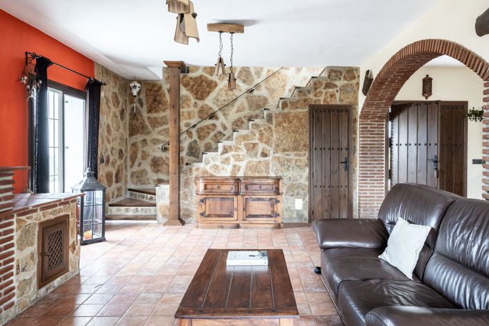 Image No.9-4 Bed Villa for sale