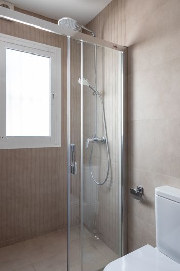 Image No.17-4 Bed Villa for sale