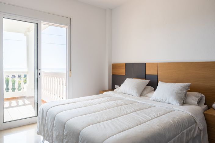 Image No.20-4 Bed Villa for sale