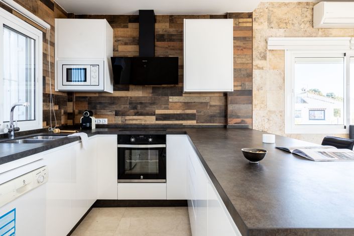 Image No.4-4 Bed Villa for sale