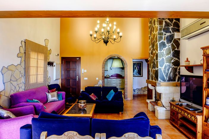 Image No.16-6 Bed Villa for sale