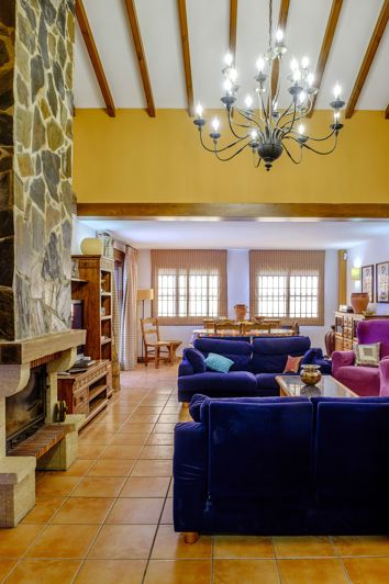 Image No.18-6 Bed Villa for sale