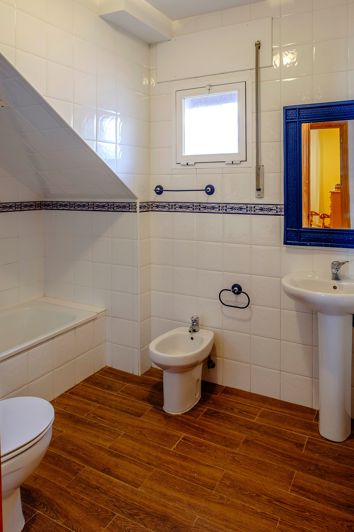 Image No.22-6 Bed Villa for sale