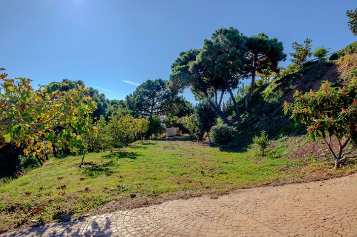 Image No.25-6 Bed Villa for sale