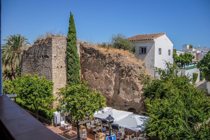 Image No.2-3 Bed House for sale