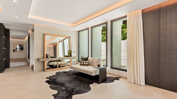 Image No.17-4 Bed Villa for sale