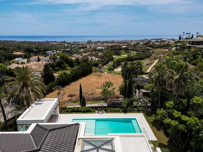 Image No.3-4 Bed Villa for sale