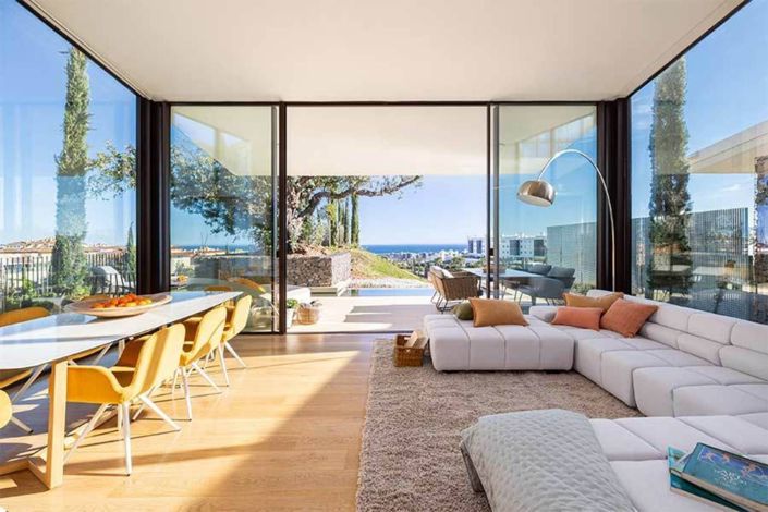 Image No.15-4 Bed Villa for sale