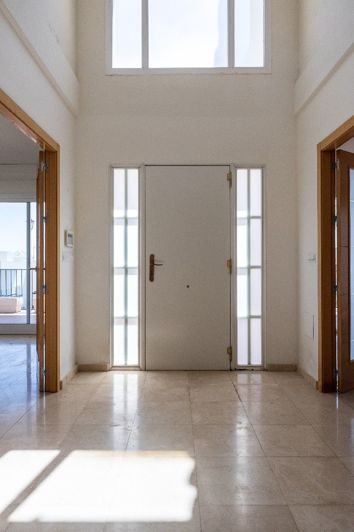 Image No.8-3 Bed Villa for sale