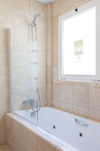 Image No.28-3 Bed Villa for sale