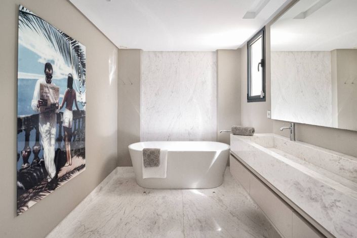 Image No.9-5 Bed Villa for sale