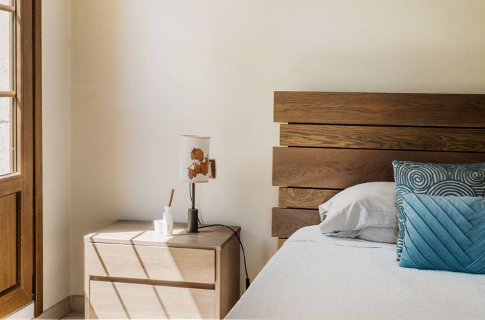 Image No.17-4 Bed House for sale