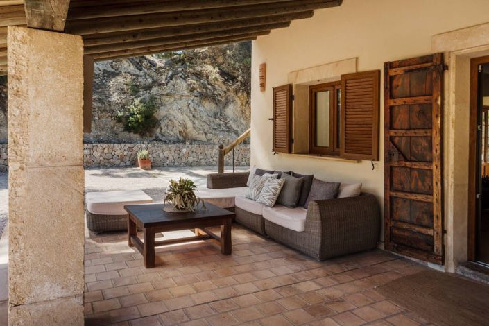 Image No.23-4 Bed House for sale