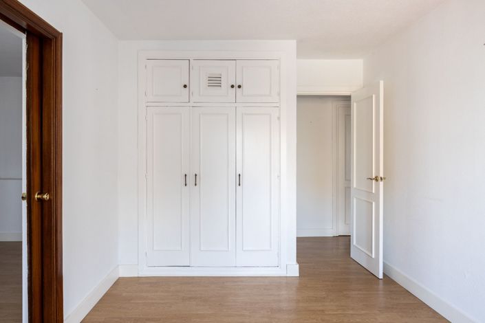 Image No.16-Apartment for sale