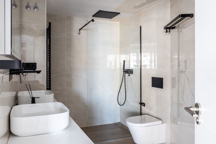 Image No.11-3 Bed Apartment for sale