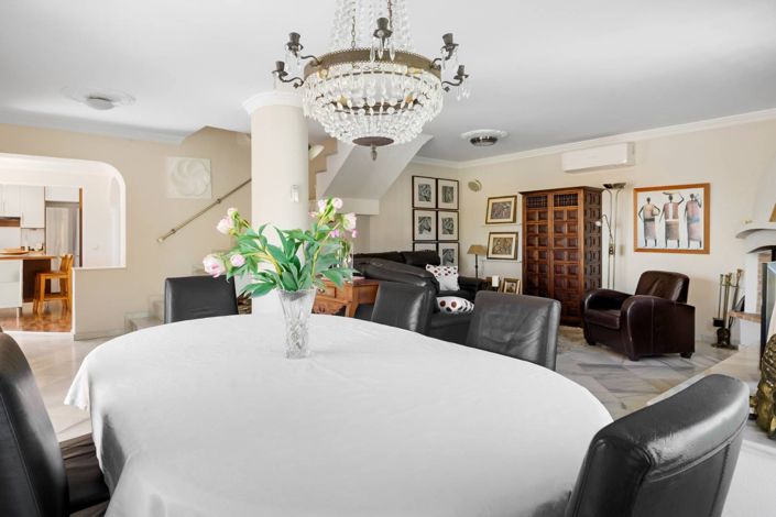 Image No.9-5 Bed Villa for sale