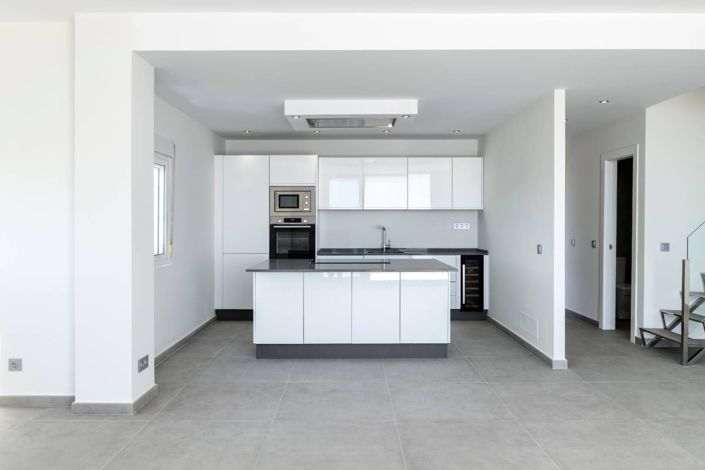 Image No.3-3 Bed Penthouse for sale