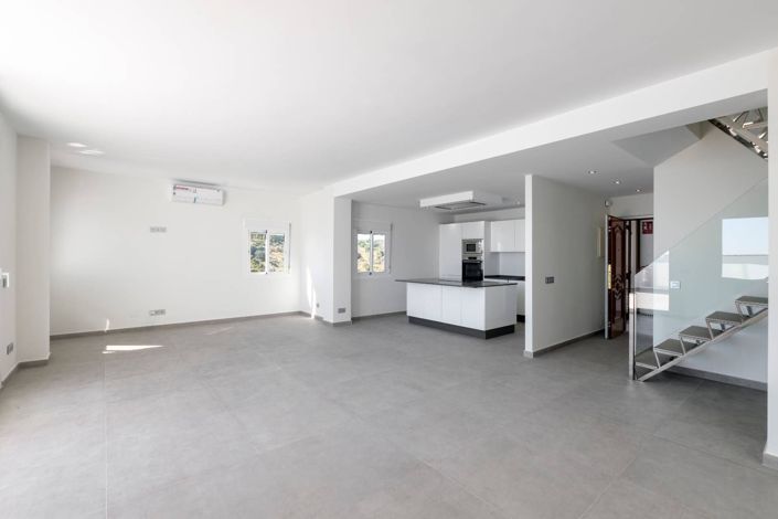 Image No.5-3 Bed Penthouse for sale