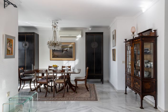 Image No.14-4 Bed Villa for sale