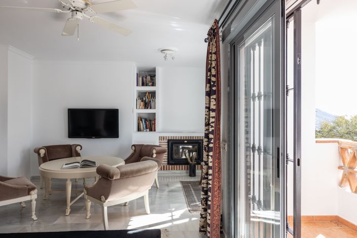 Image No.8-4 Bed Villa for sale