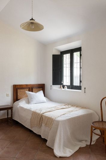 Image No.18-7 Bed Finca for sale