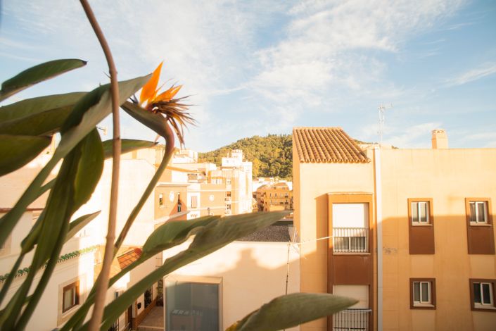 Image No.3-4 Bed Property for sale