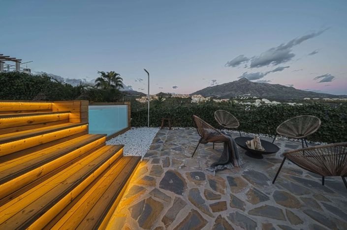 Image No.24-3 Bed Apartment for sale