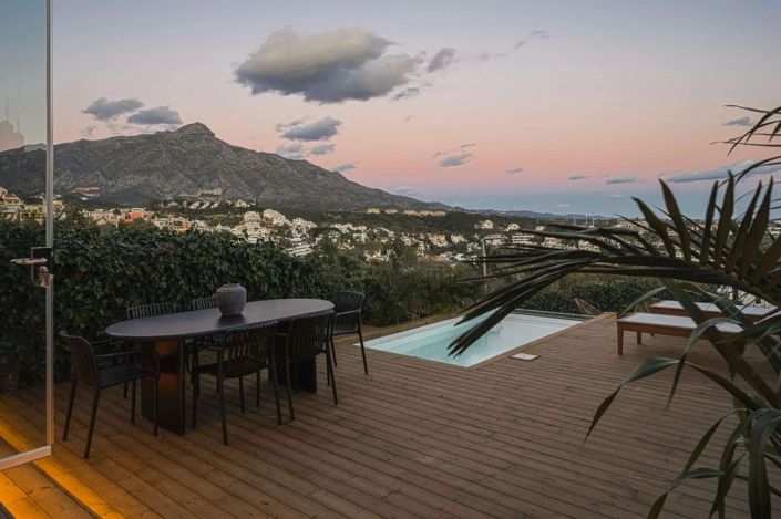 Image No.27-3 Bed Apartment for sale