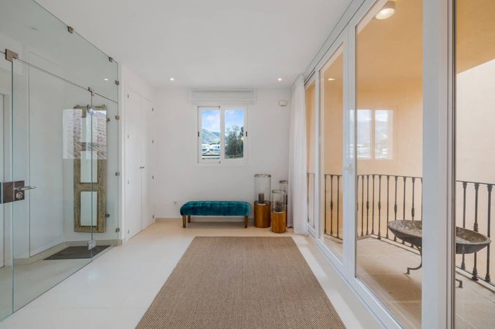 Image No.14-4 Bed Penthouse for sale