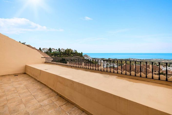 Image No.26-4 Bed Penthouse for sale