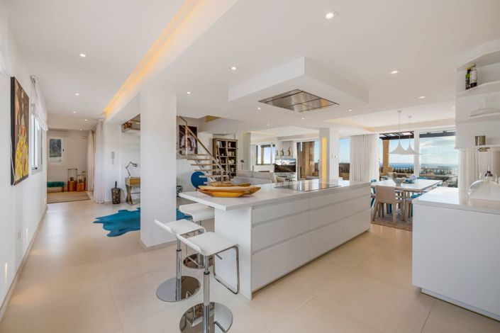 Image No.8-4 Bed Penthouse for sale