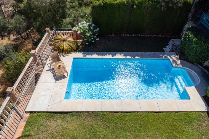 Image No.21-7 Bed House for sale